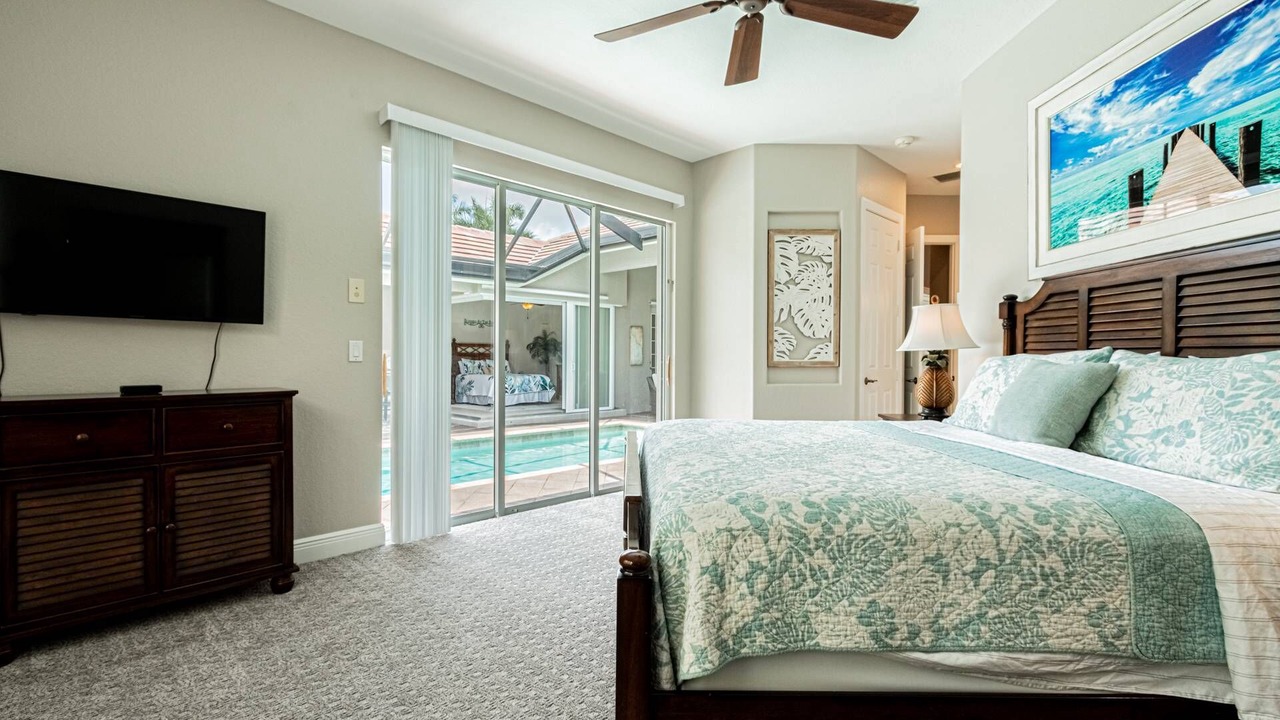 Photo of Bedroom in Central Naples
