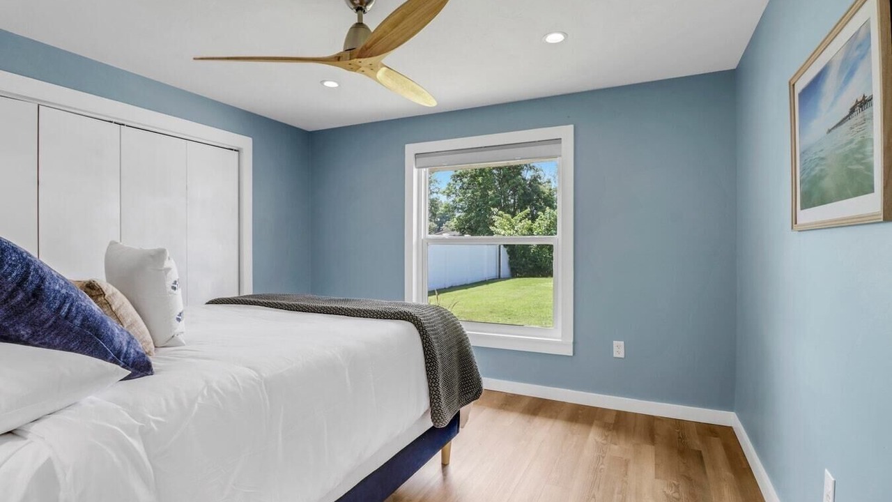 Photo of Bedroom in Central Naples