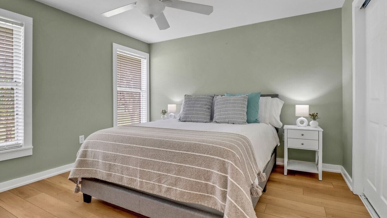 Photo of Bedroom in Central Naples