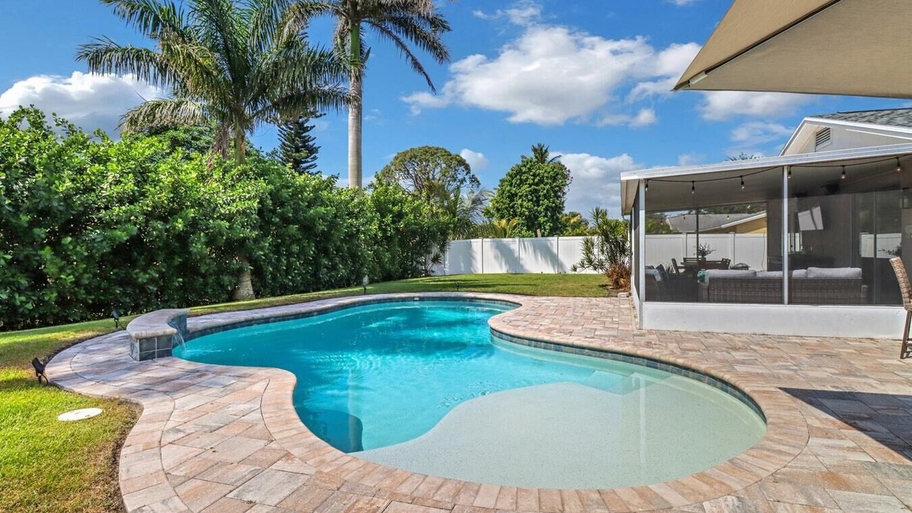 Photo of Outdoor in Central Naples