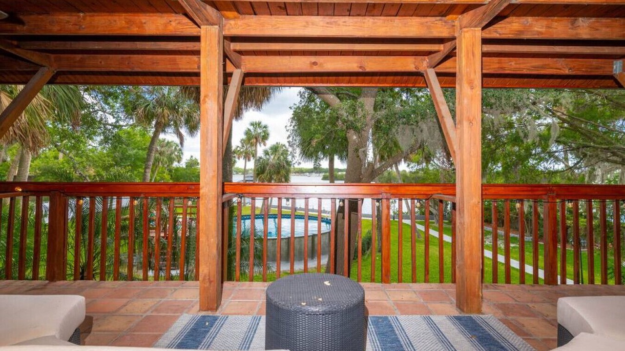 Photo of Outdoor in Riverview