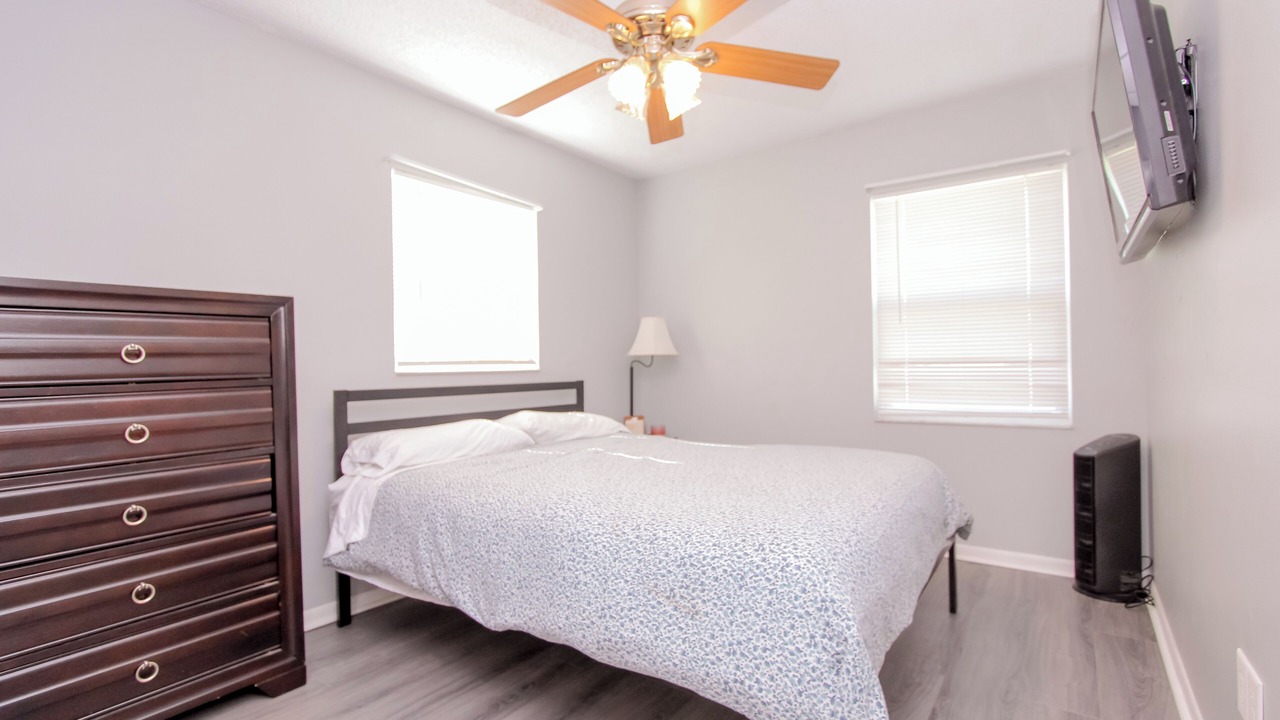 Photo of Bedroom in Riverview