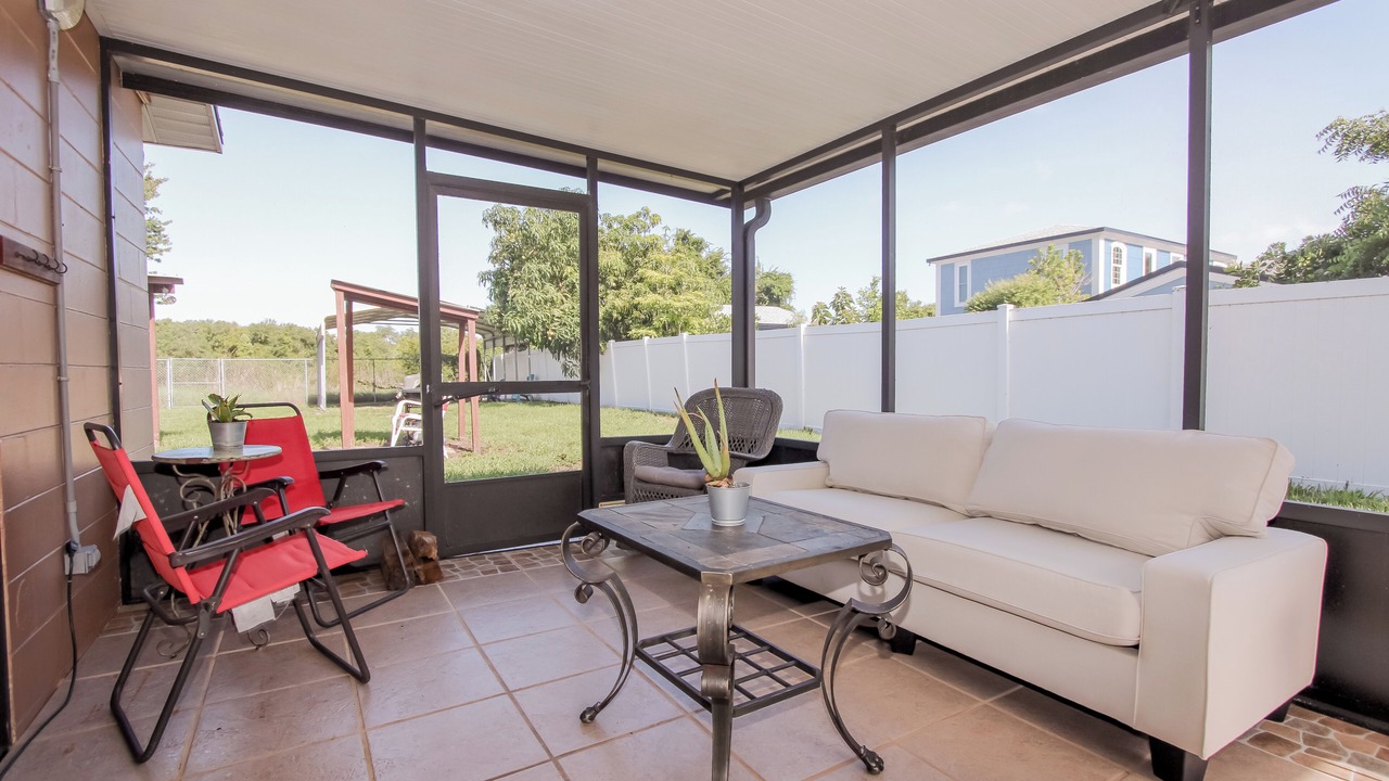 Photo of Livingroom in Riverview