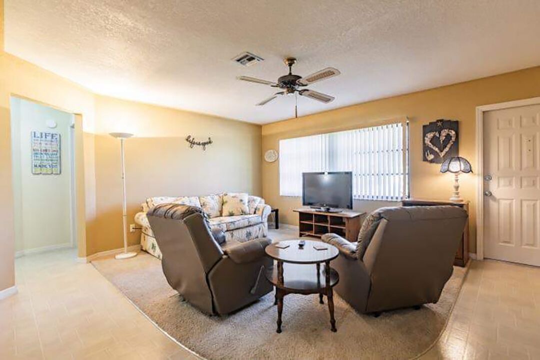 Photo of Livingroom in Fort Ogden