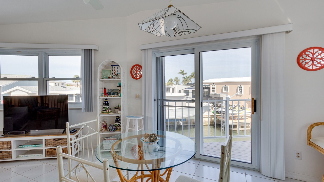 Photo of Bedroom in Nettles Island