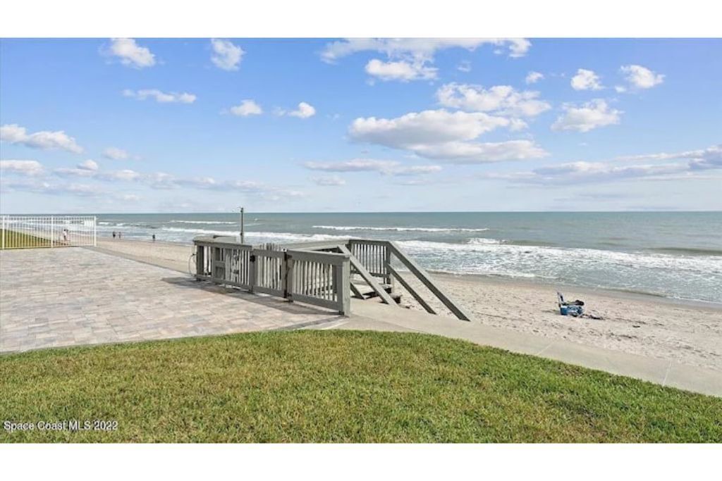Photo of Others in Satellite Beach