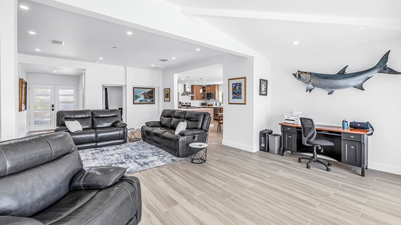 Photo of Livingroom in Boca Ciega Isle