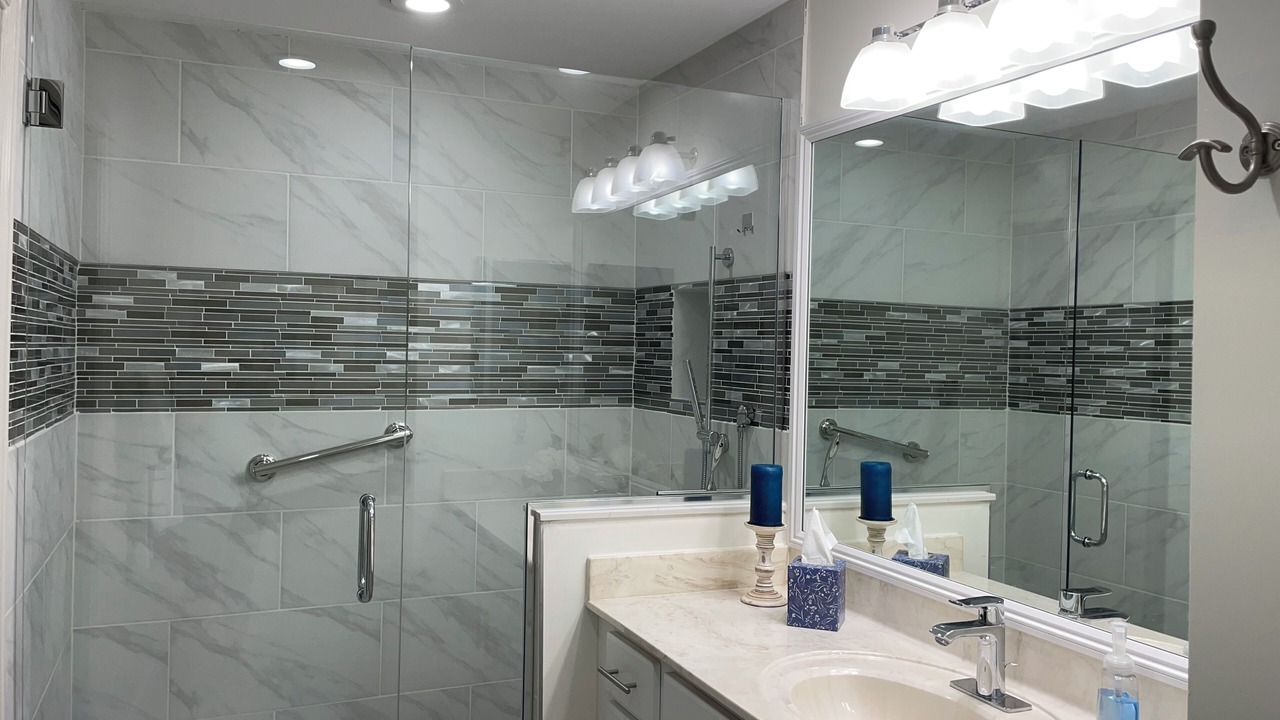 Photo of Bathroom in Estero