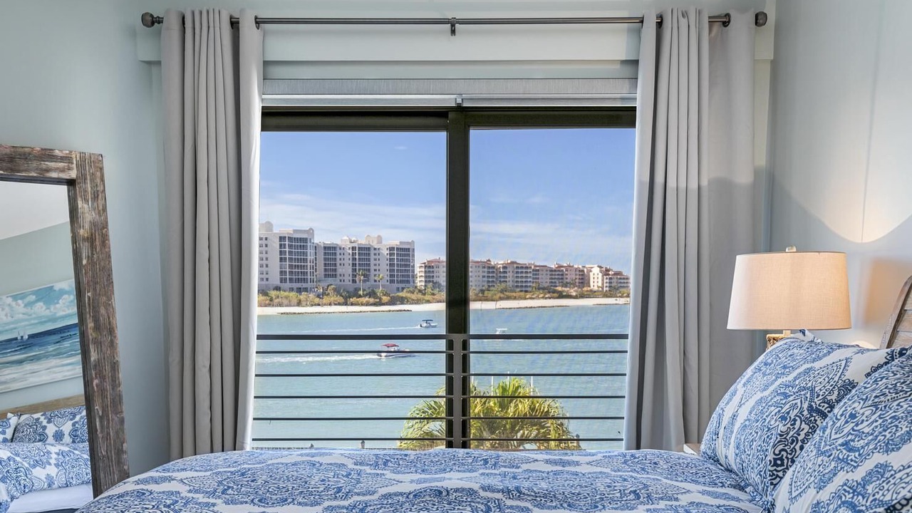 Photo of Bedroom in Isles of Capri