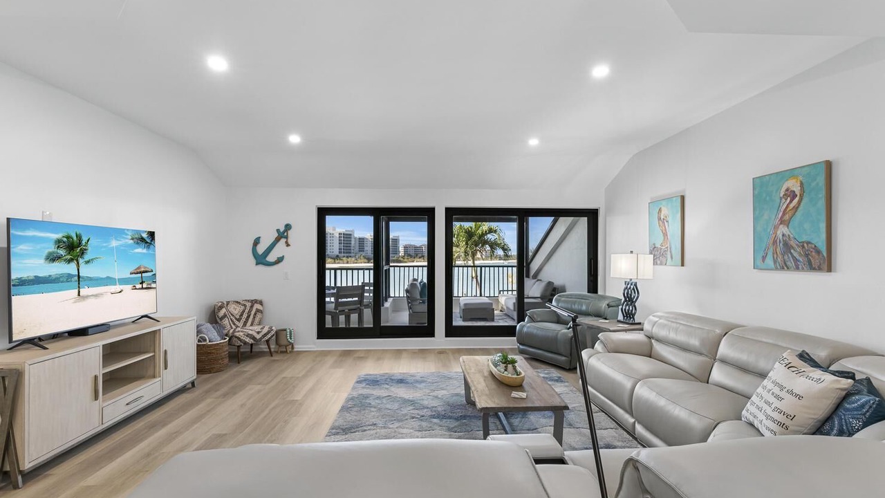 Photo of Livingroom in Isles of Capri