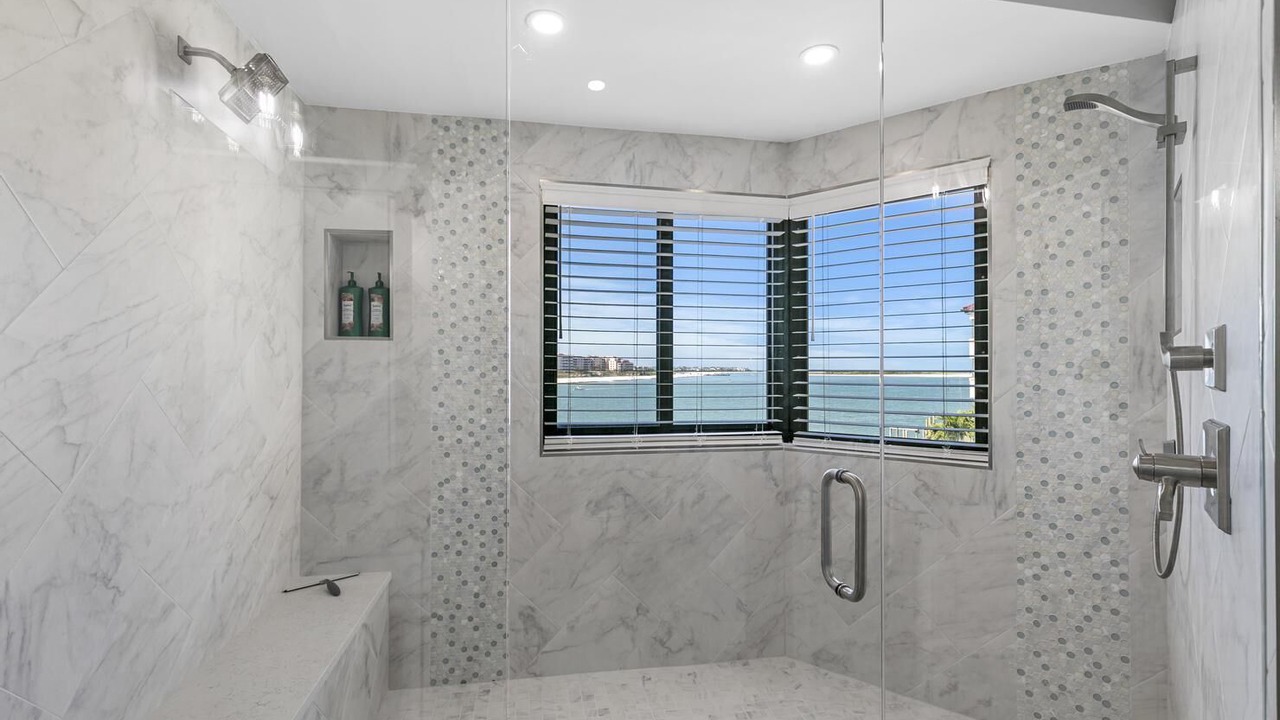 Photo of Bathroom in Isles of Capri