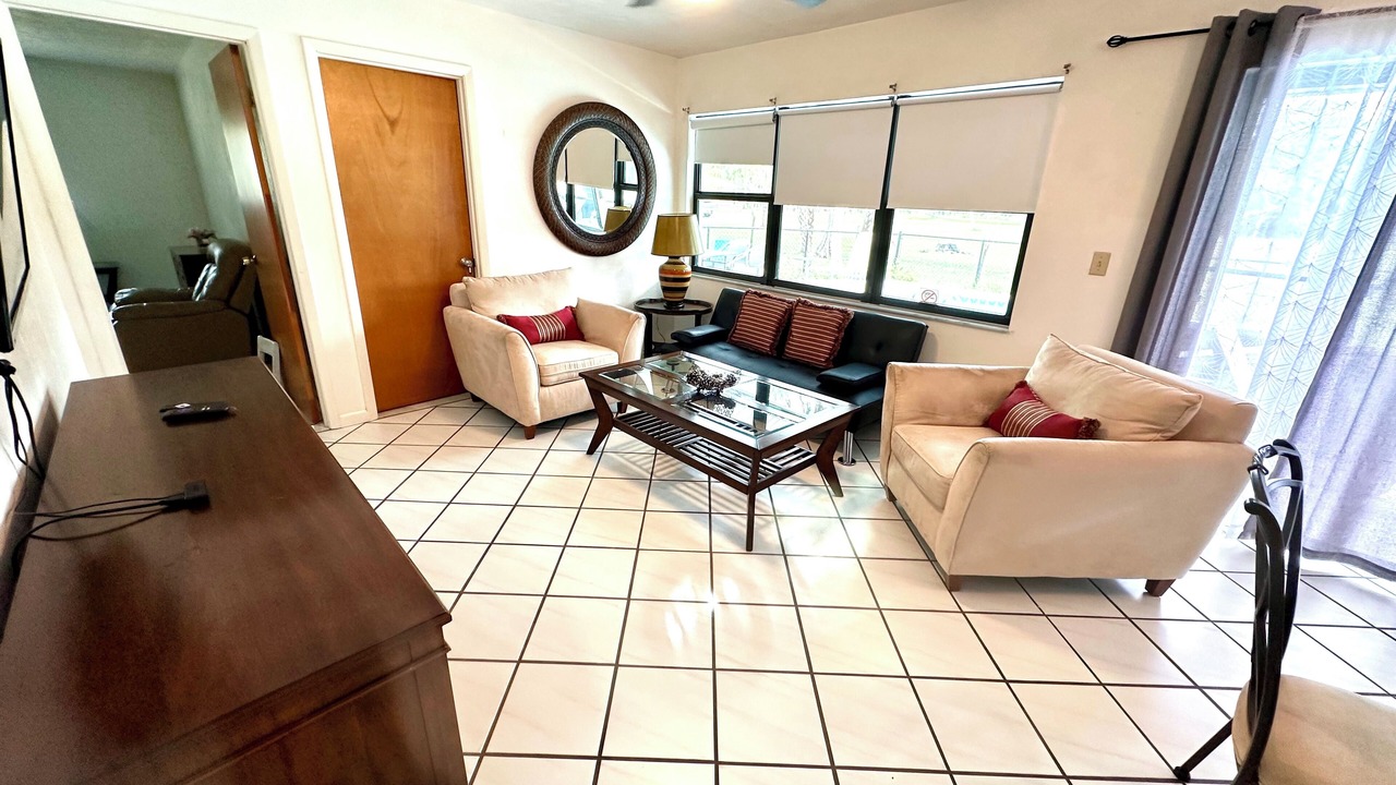 Photo of Livingroom in Naples