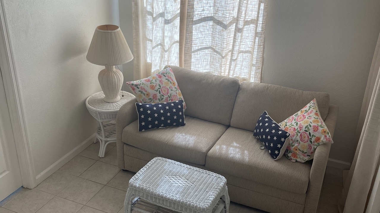 Photo of Livingroom in Stuart