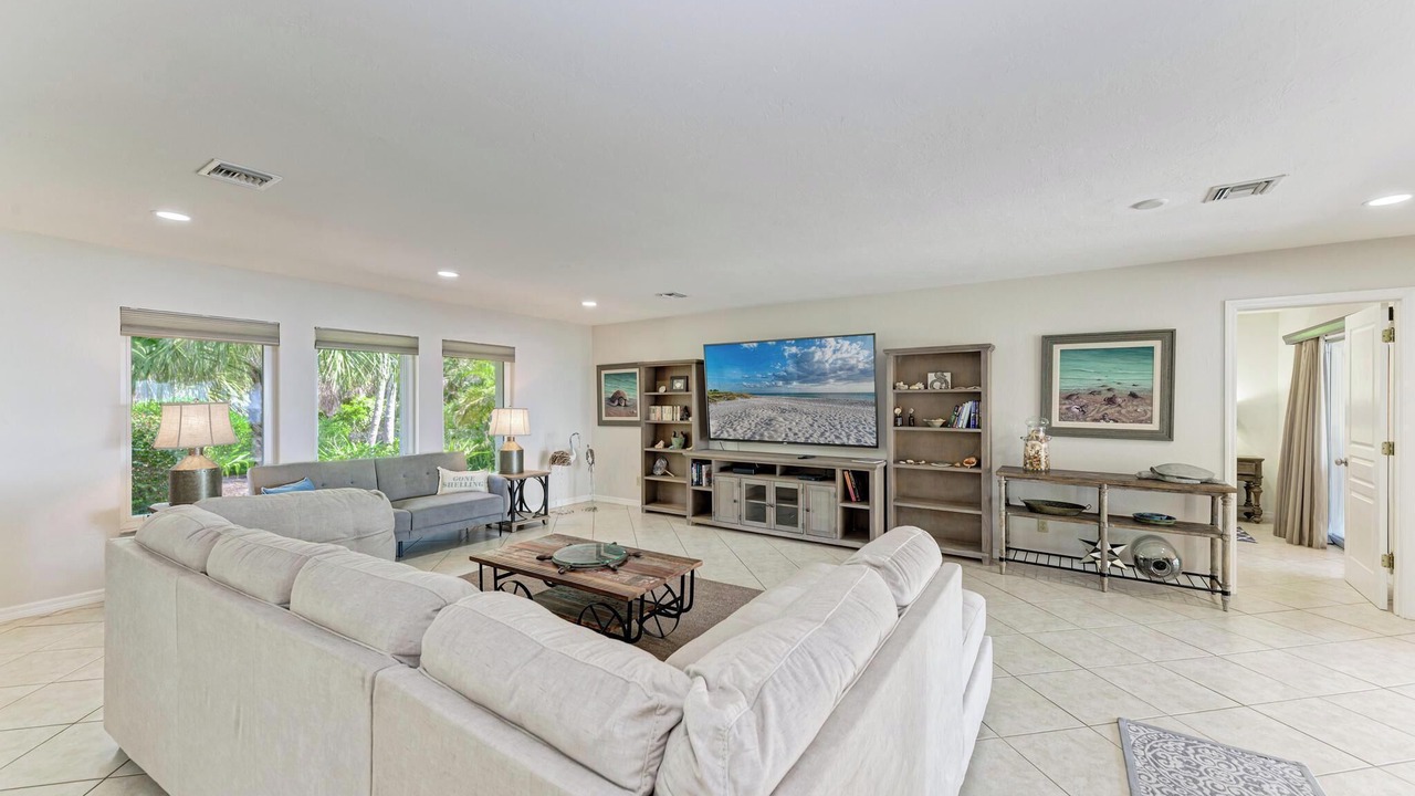 Photo of Livingroom in Englewood