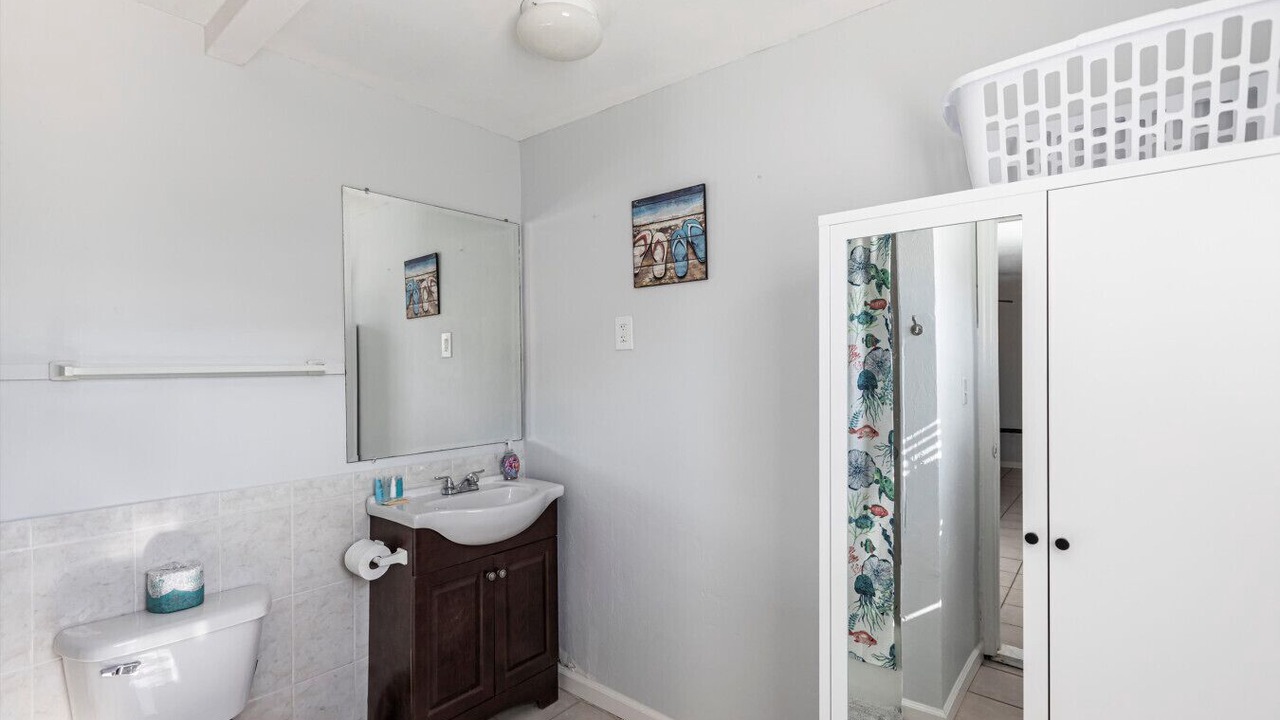 Photo of Bathroom in Biggar