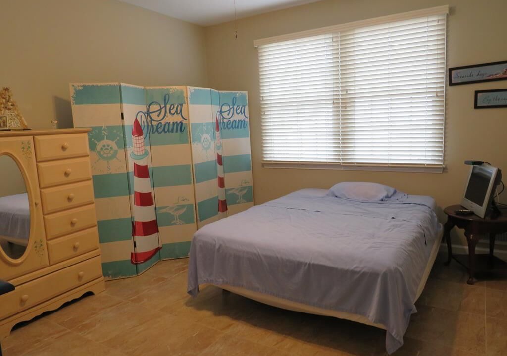 Photo of Bedroom in Beach Haven West