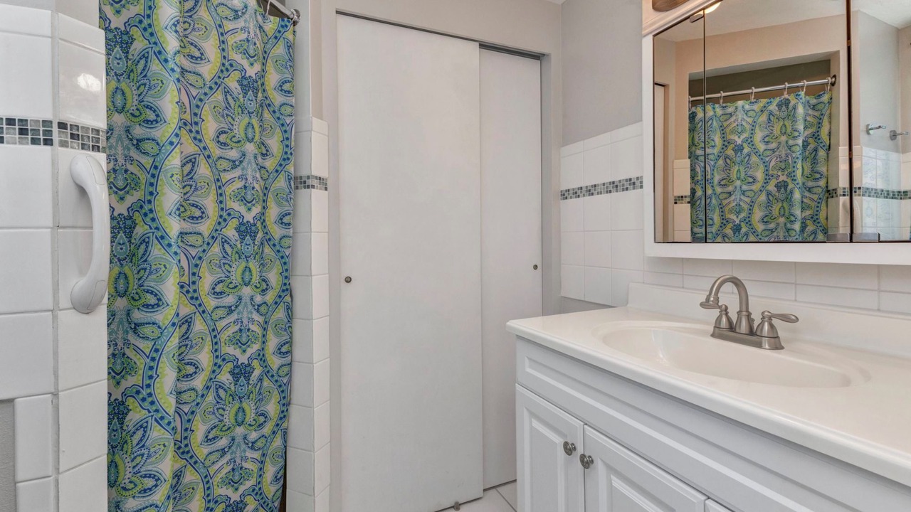 Photo of Bathroom in Port Charlotte