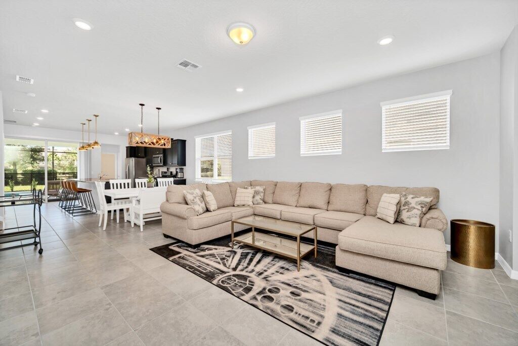 Photo of Livingroom in Davenport
