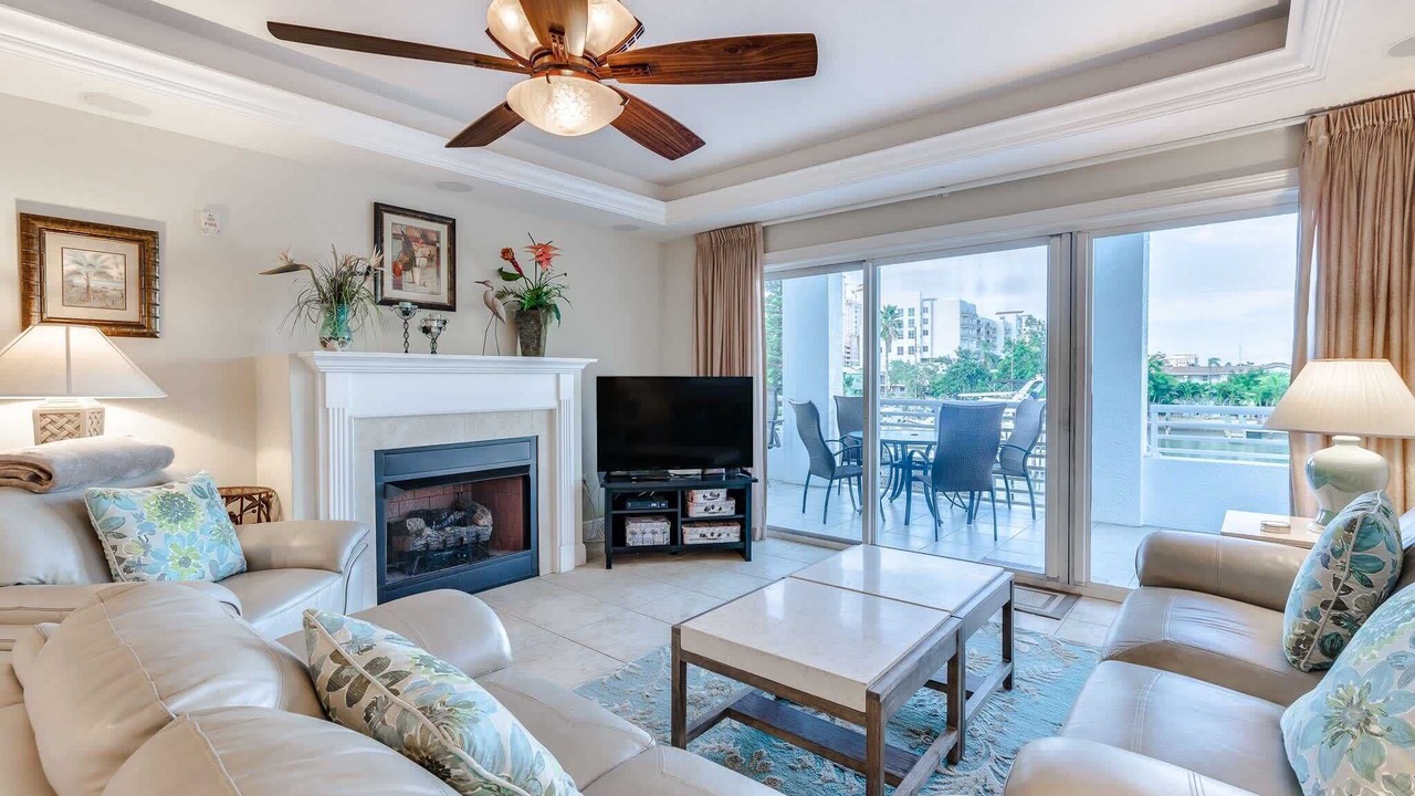 Photo of Livingroom in Clearwater Beach