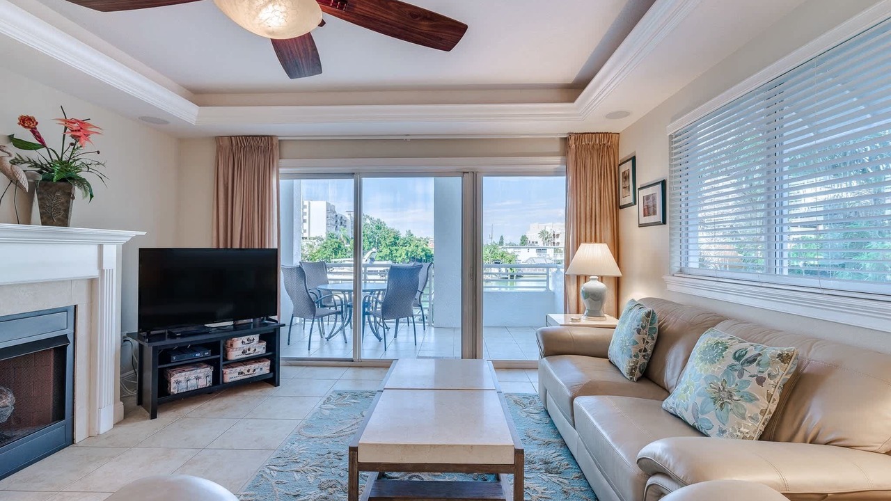 Photo of Livingroom in Clearwater Beach