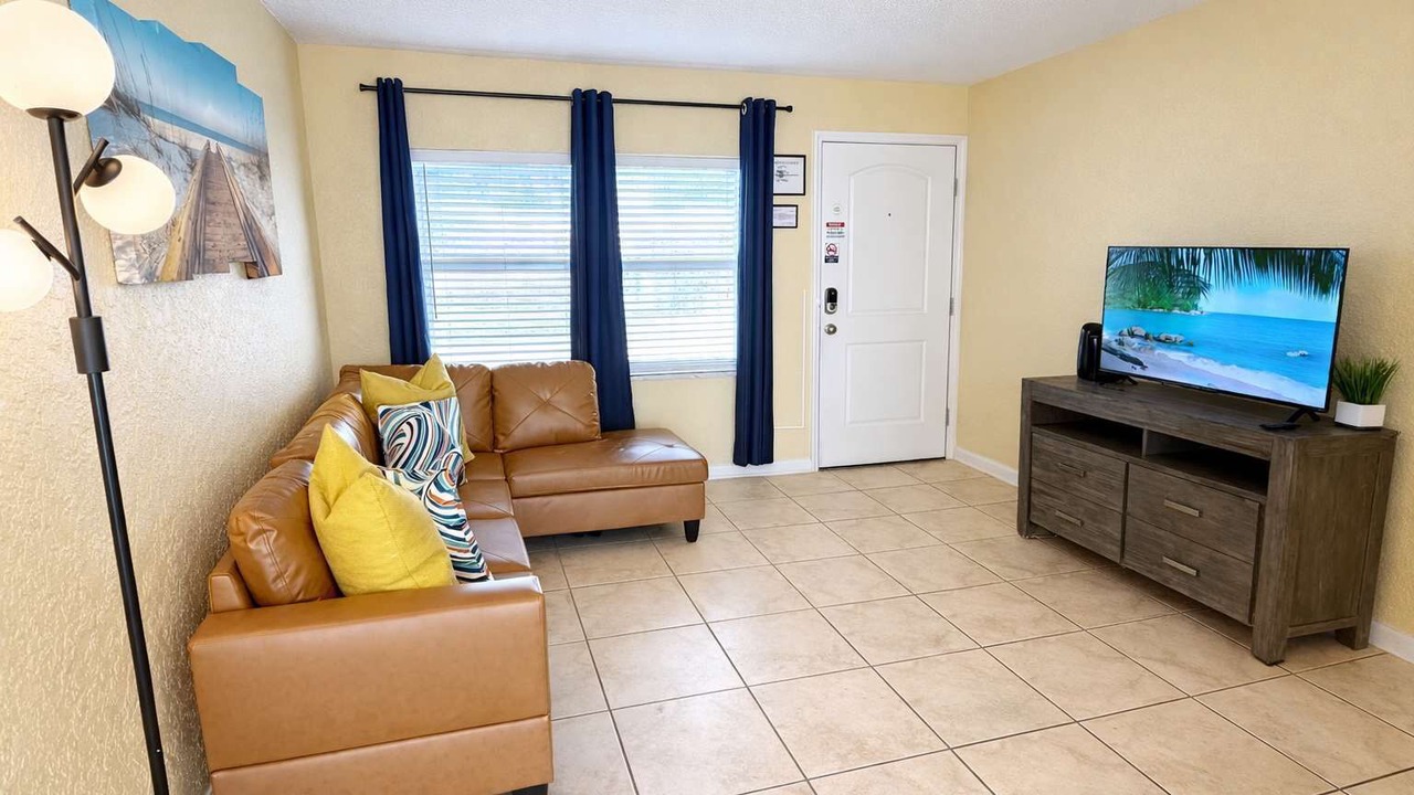 Photo of Livingroom in Indian Harbour Beach