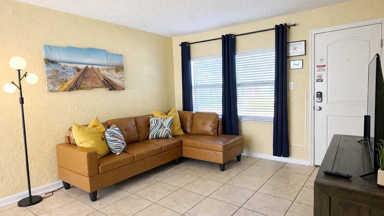 Photo of Livingroom in Indian Harbour Beach