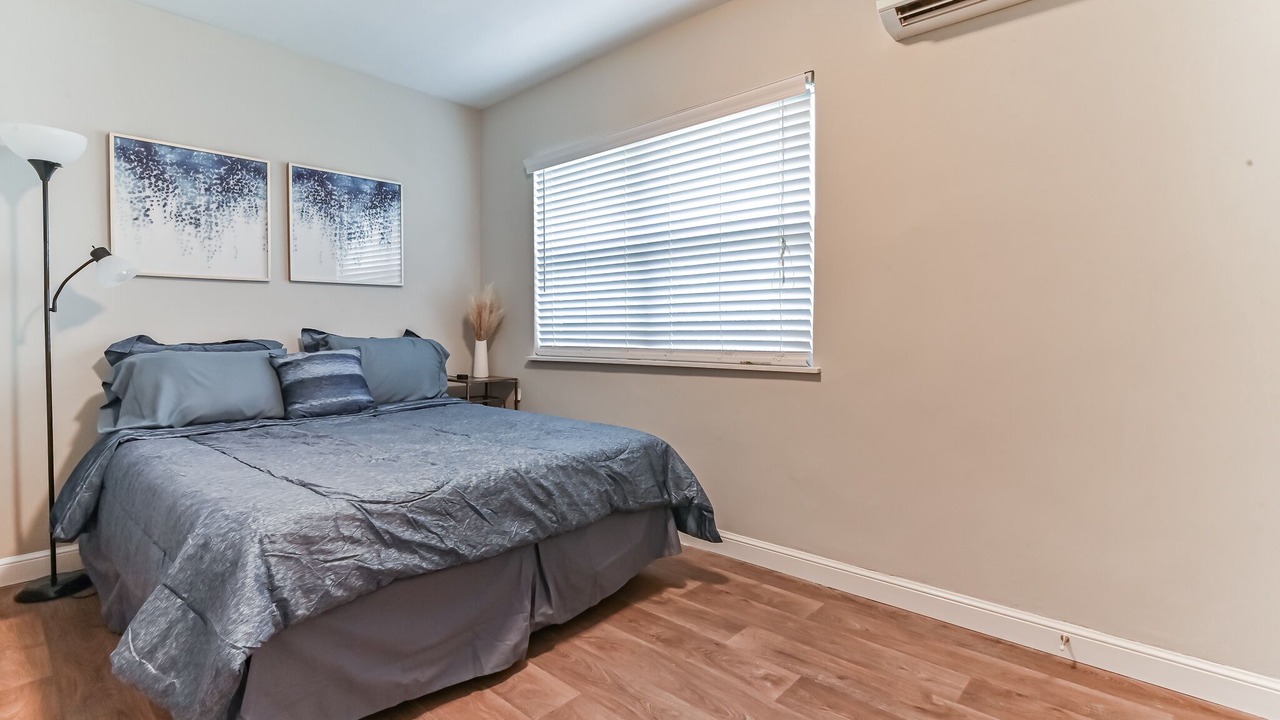 Photo of Bedroom in Palm Beach Shores