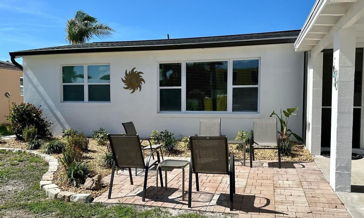 Photo of Patio Balcony in Mid Island