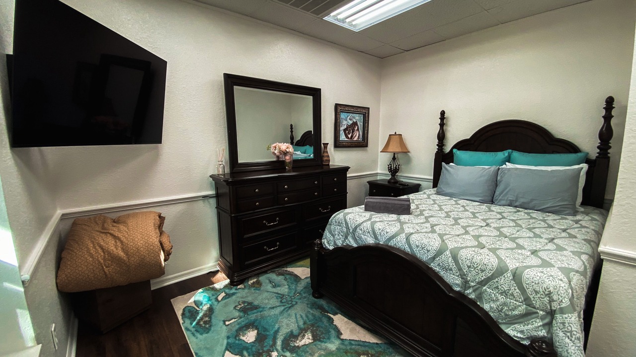 Photo of Bedroom in Florida Ridge