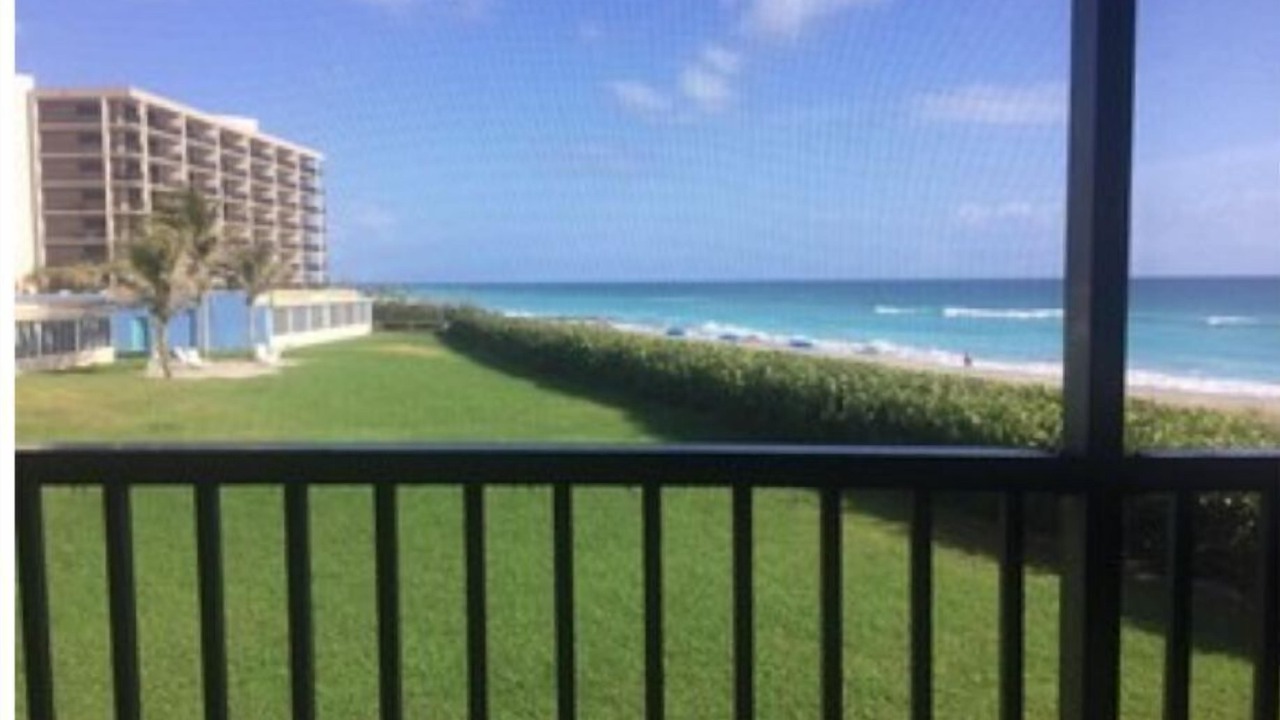 Photo of Outdoor in Hutchinson Island South