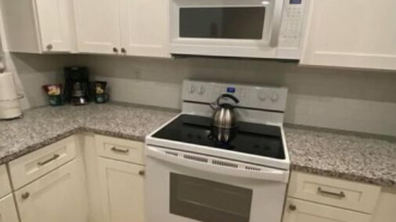 Photo of Kitchen in Hutchinson Island South