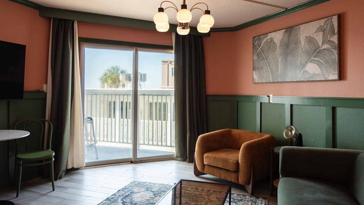 Photo of Livingroom in Belleair Beach
