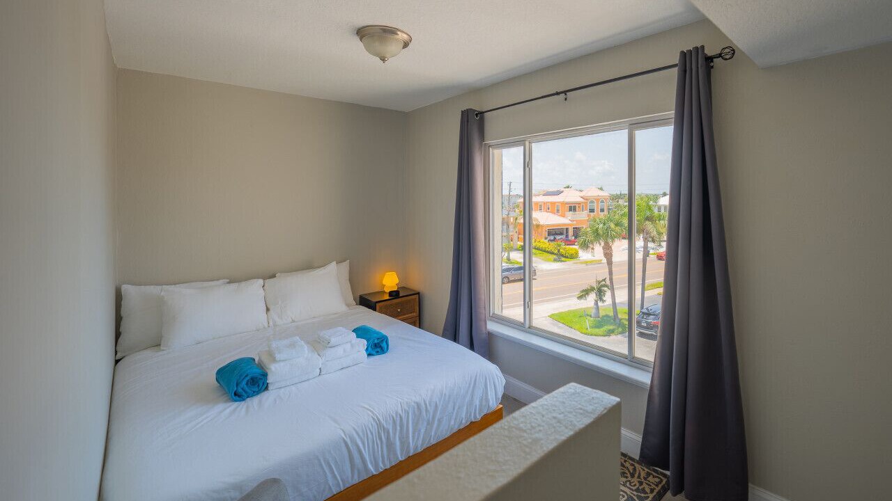Photo of Bedroom in Belleair Beach