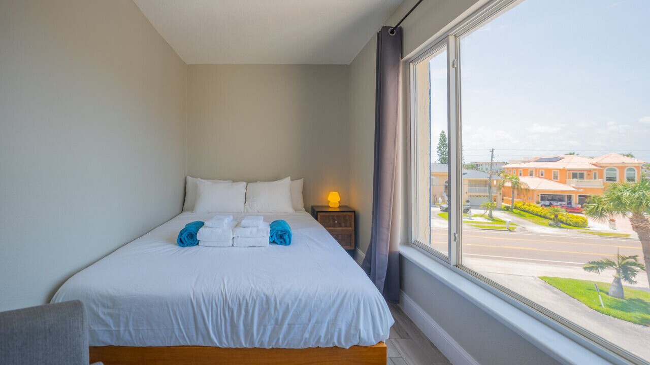 Photo of Bedroom in Belleair Beach
