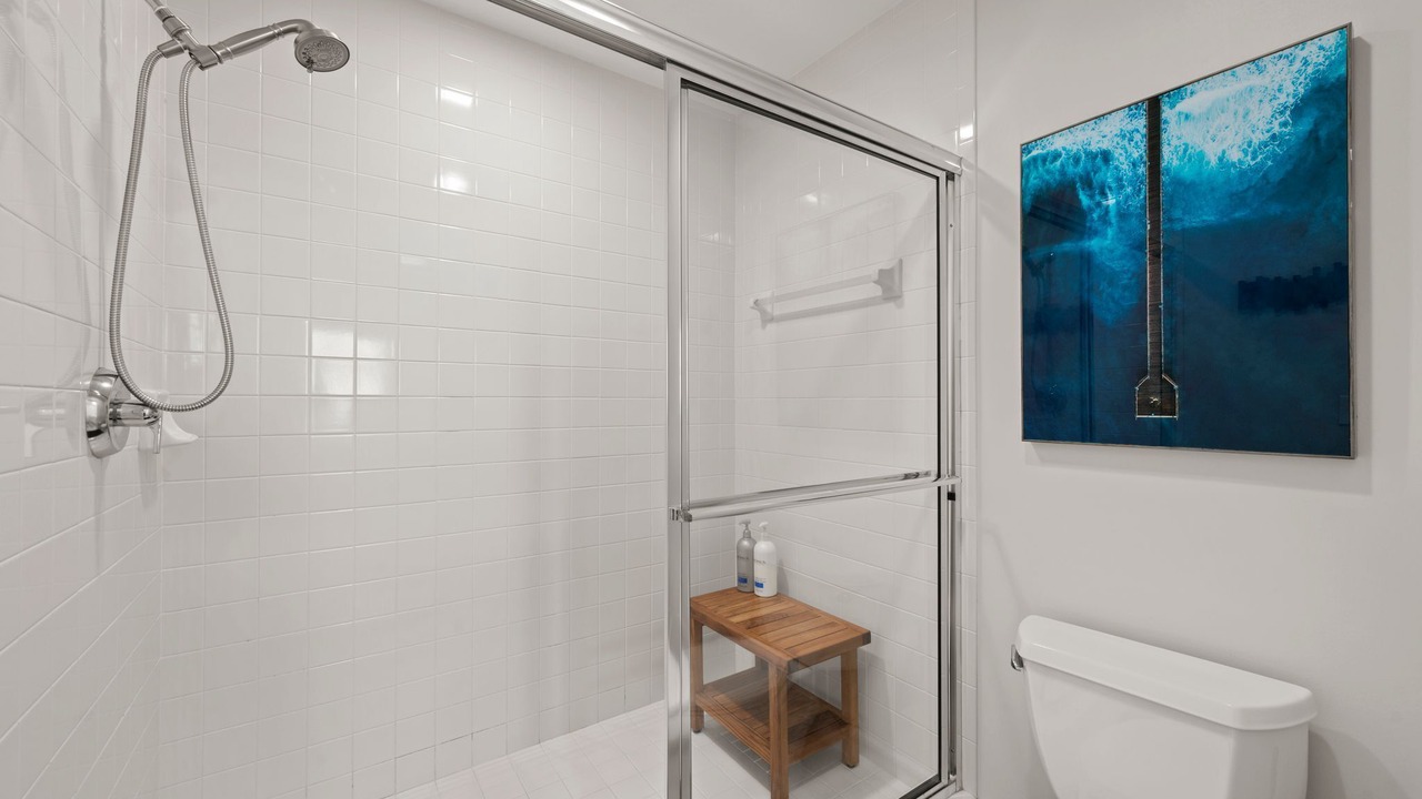 Photo of Bathroom in Vanderbilt Beach
