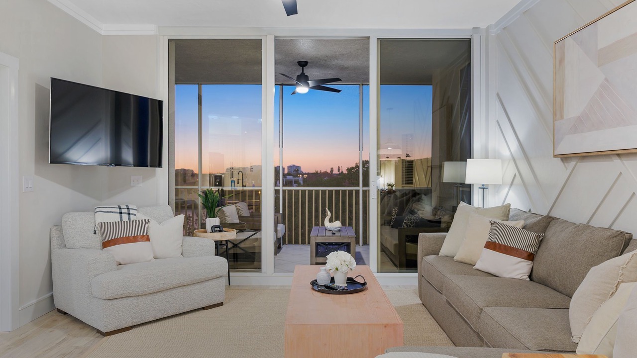 Photo of Bedroom in Vanderbilt Beach