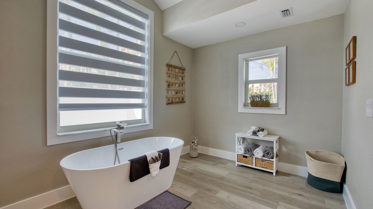 Photo of Bathroom in Pelican