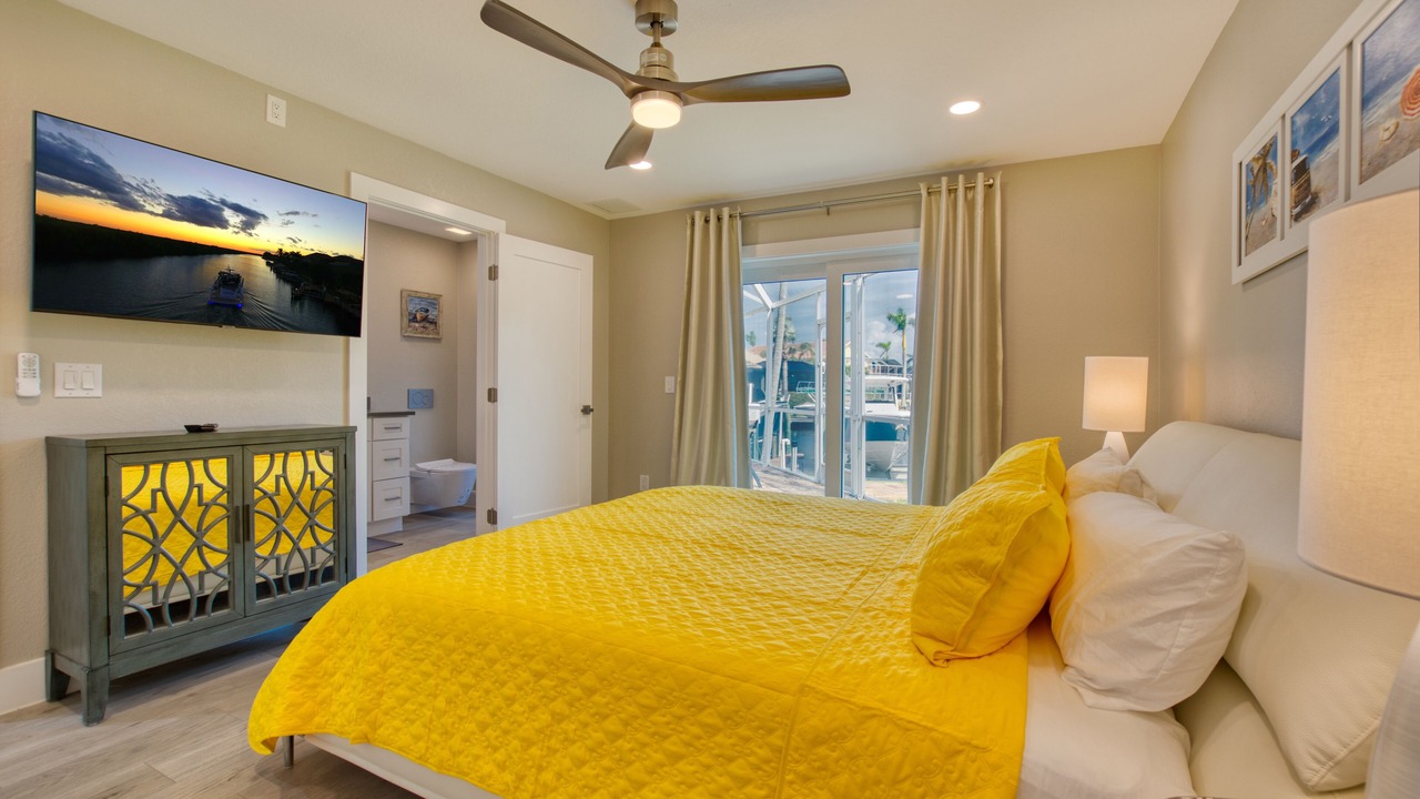 Photo of Bedroom in Pelican