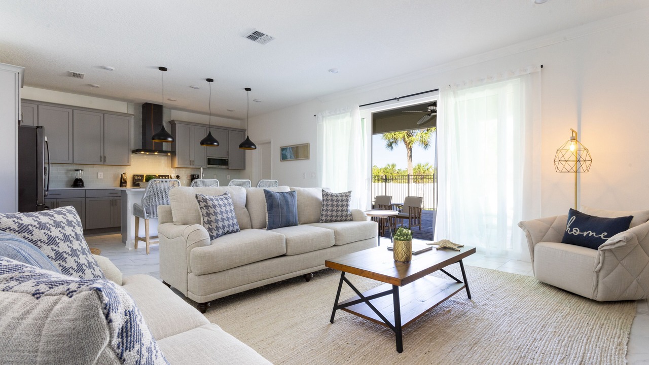 Photo of Livingroom in Melbourne Beach
