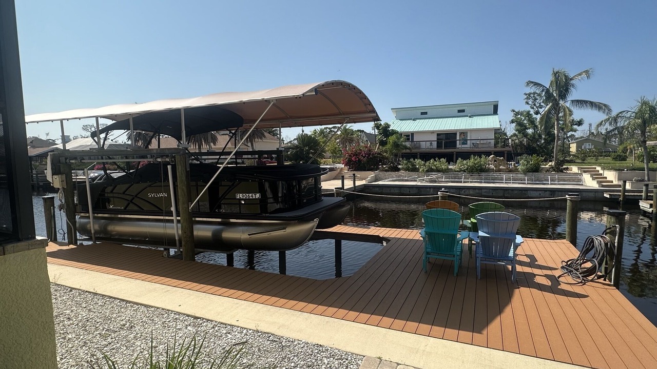 Photo of Patio Balcony in Manatee Bay