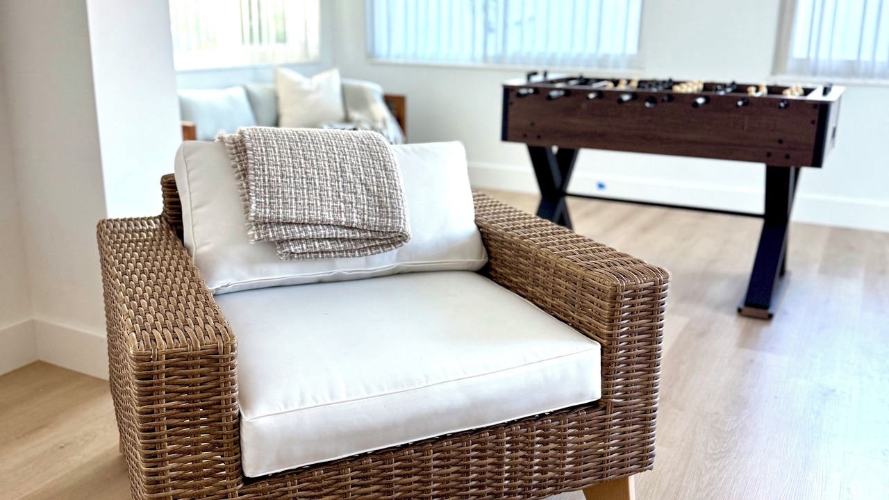 Photo of Livingroom in Redington Beach