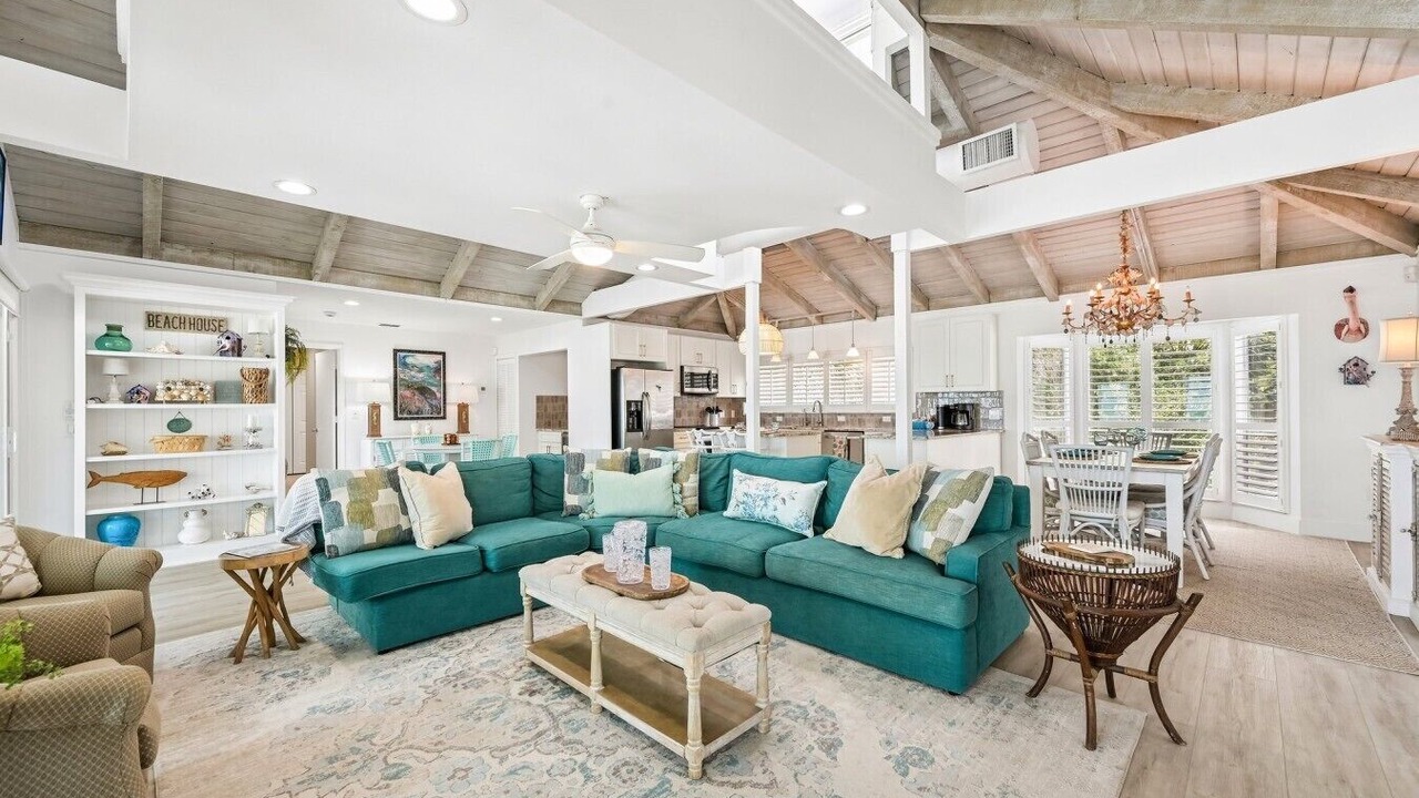 Photo of Livingroom in Englewood