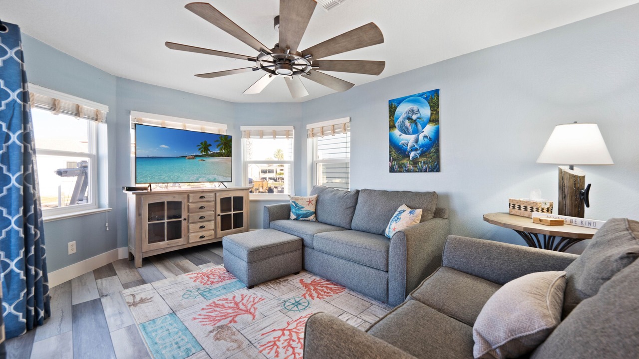 Photo of Livingroom in Hutchinson Island South