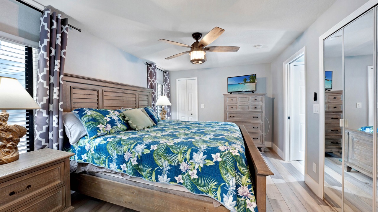 Photo of Bedroom in Hutchinson Island South