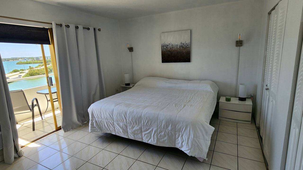 Photo of Bedroom in North Bay Village