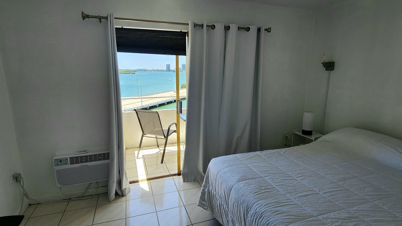Photo of Bedroom in North Bay Village