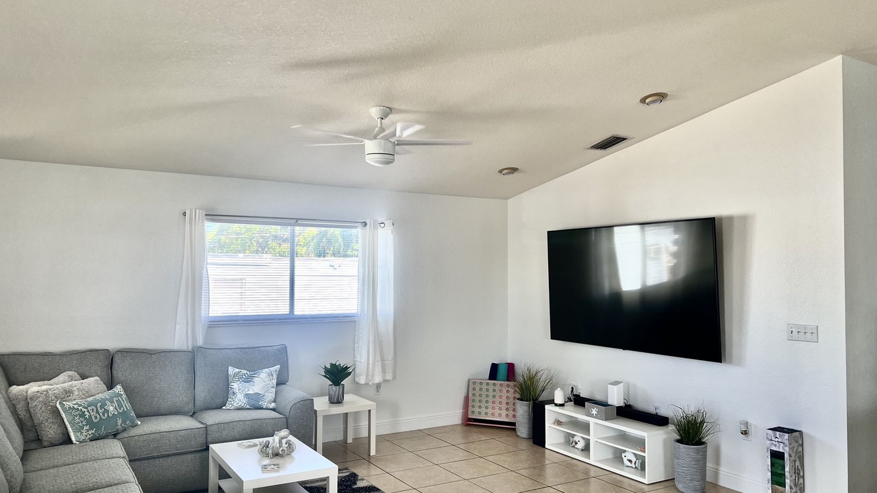 Photo of Livingroom in Key Largo