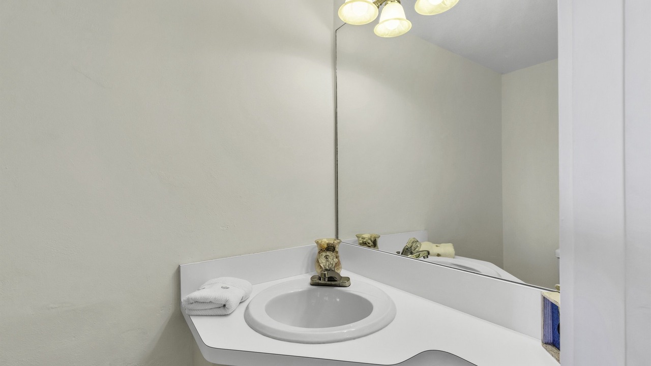 Photo of Bathroom in Lower Matecumbe Key