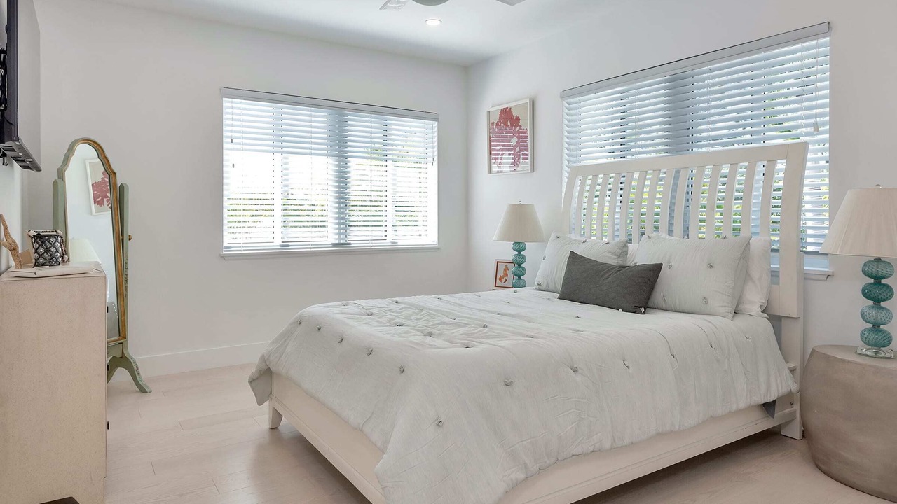 Photo of Bedroom in Lake Worth