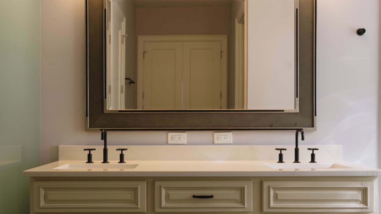 Photo of Bathroom in Naples Park